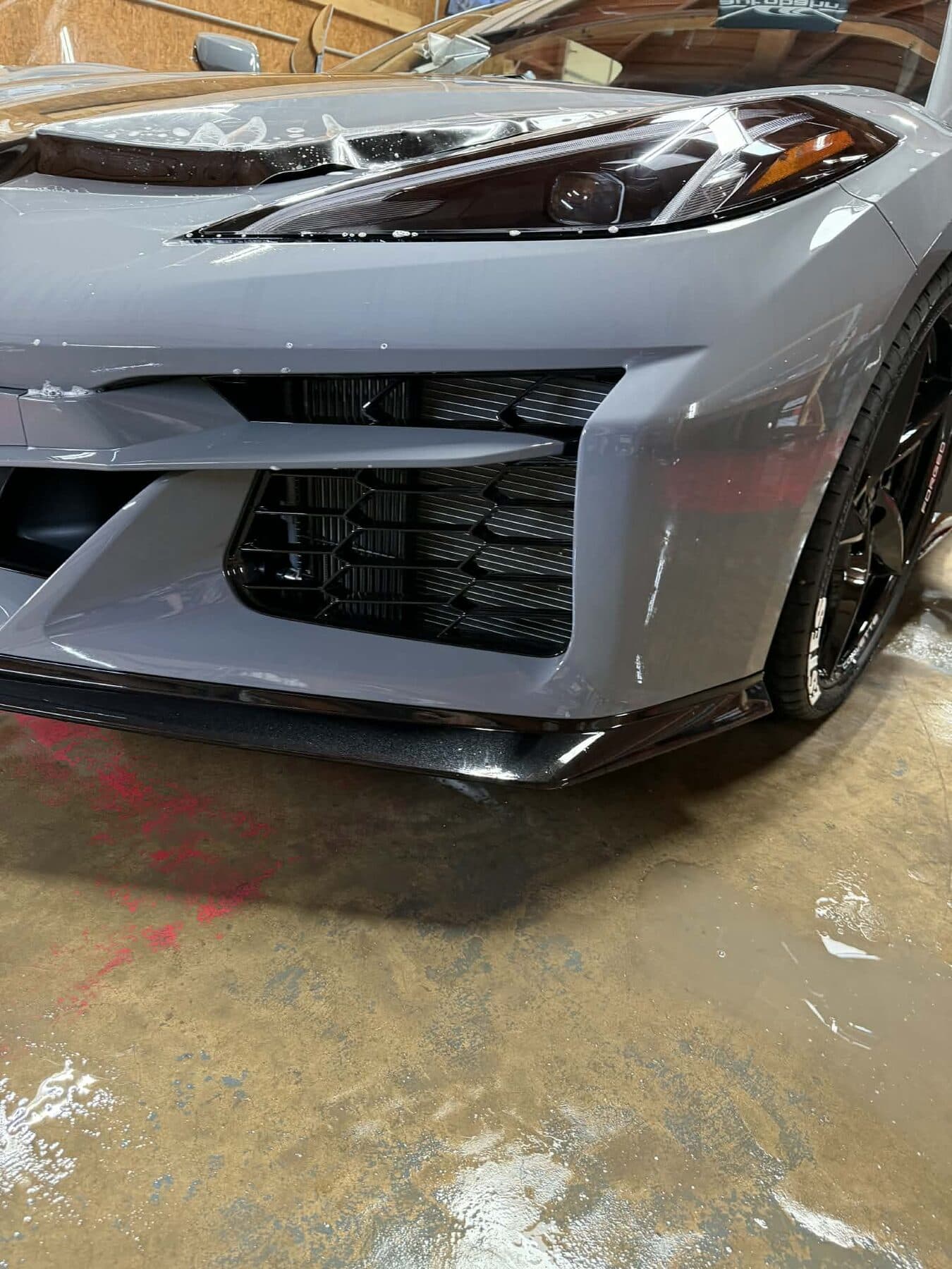 Ford Super Duty with heavy-duty grille guard